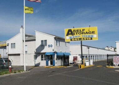 Storage Units in Little Ferry, NJ – 50 Bergen Turnpike